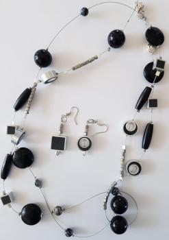 halskette-schwarz-silber-a