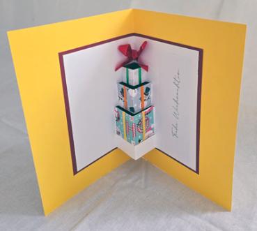 karte-geschenke-turm-gelb-a